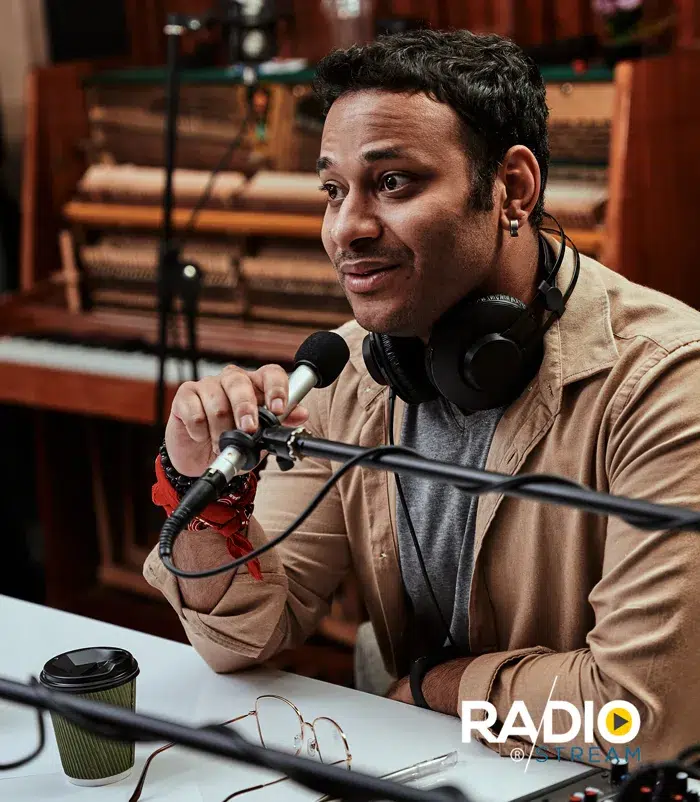 que es radio online streaming en USA